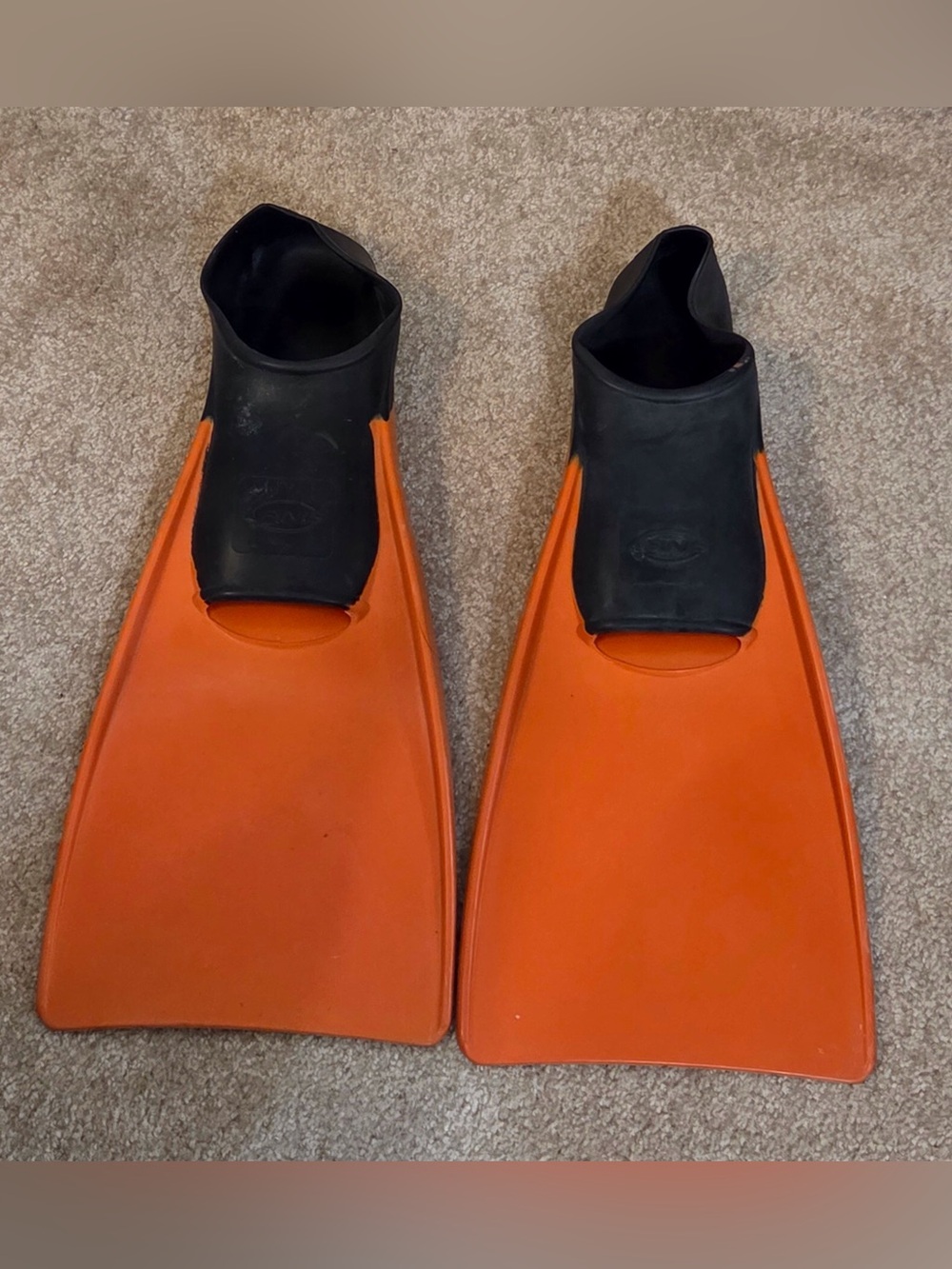 Finis Floating Training Fins with Black Mesh Bag